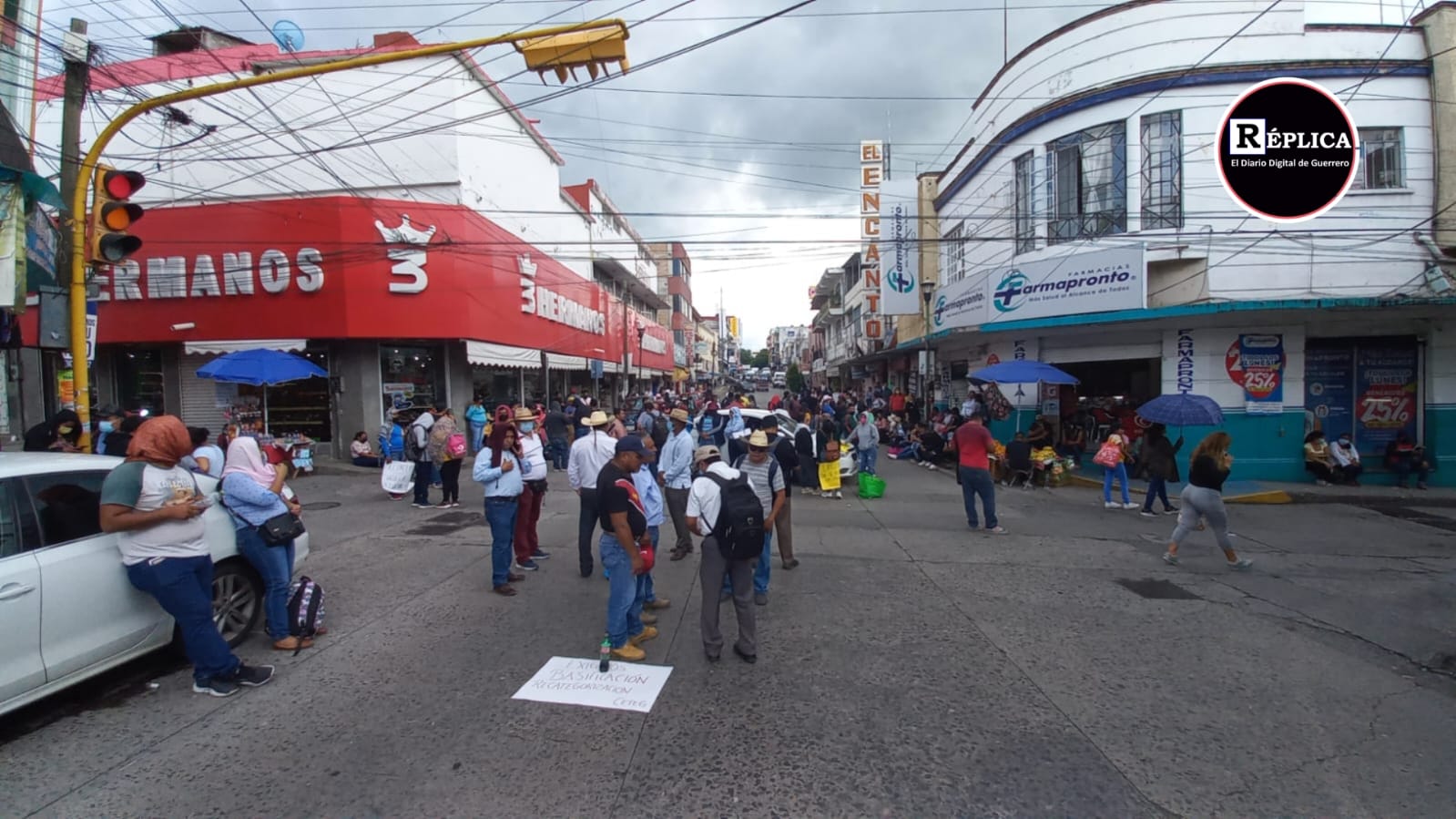 Bloquea CETEG En Centro De Chilpancingo En Su Segundo D a De Protestas Bloquea CETEG En Centro De Chilpancingo En Su Segundo D a De Protestas