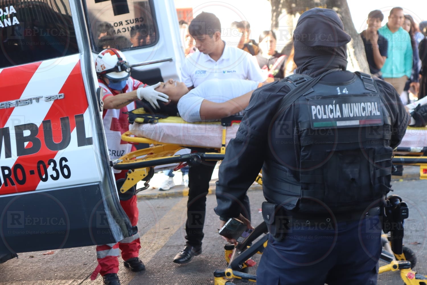 Grave una mujer al ser atropellada en el Centro de Chilpancingo - Réplica